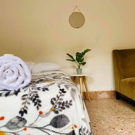 Casa Del Centro Bed & Breakfast Morelia Bagian luar foto