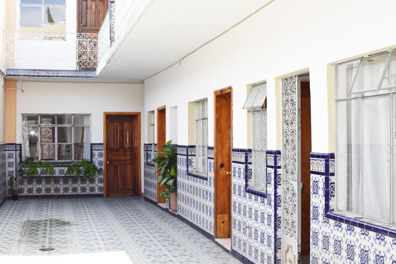 Casa Del Centro Bed & Breakfast Morelia Bagian luar foto