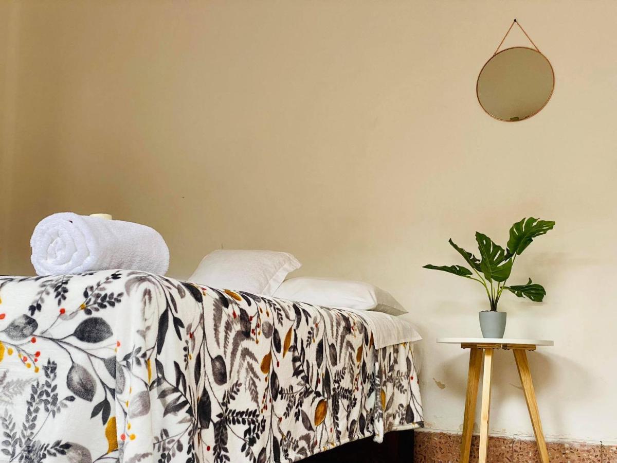 Casa Del Centro Bed & Breakfast Morelia Bagian luar foto