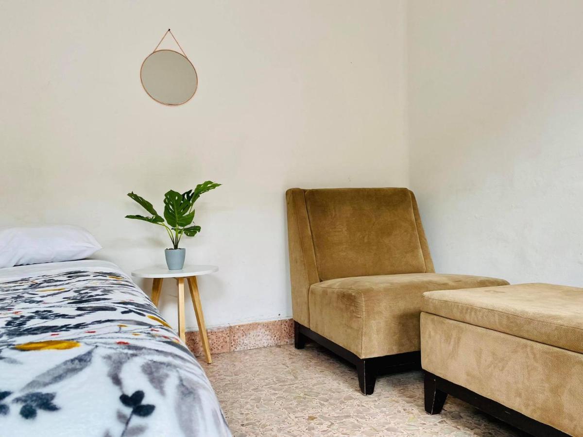 Casa Del Centro Bed & Breakfast Morelia Bagian luar foto
