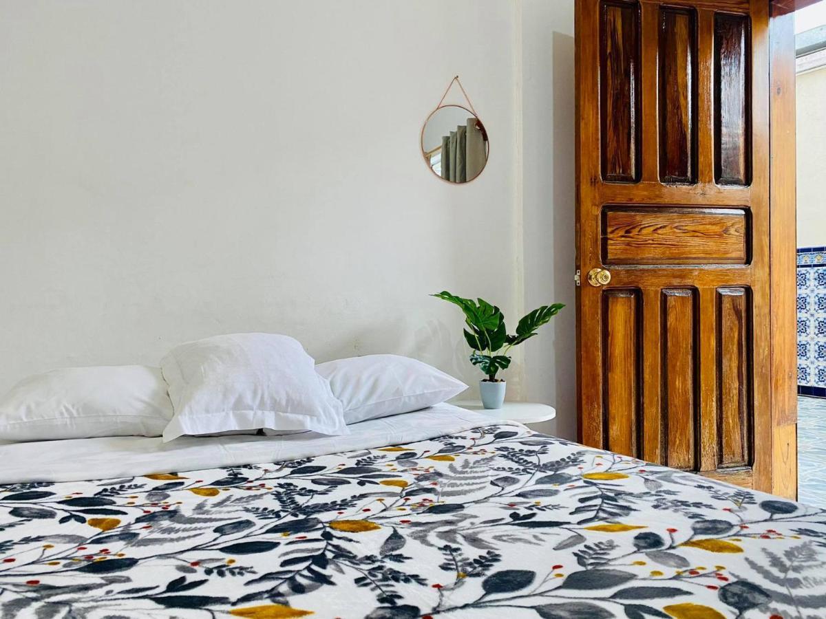 Casa Del Centro Bed & Breakfast Morelia Bagian luar foto