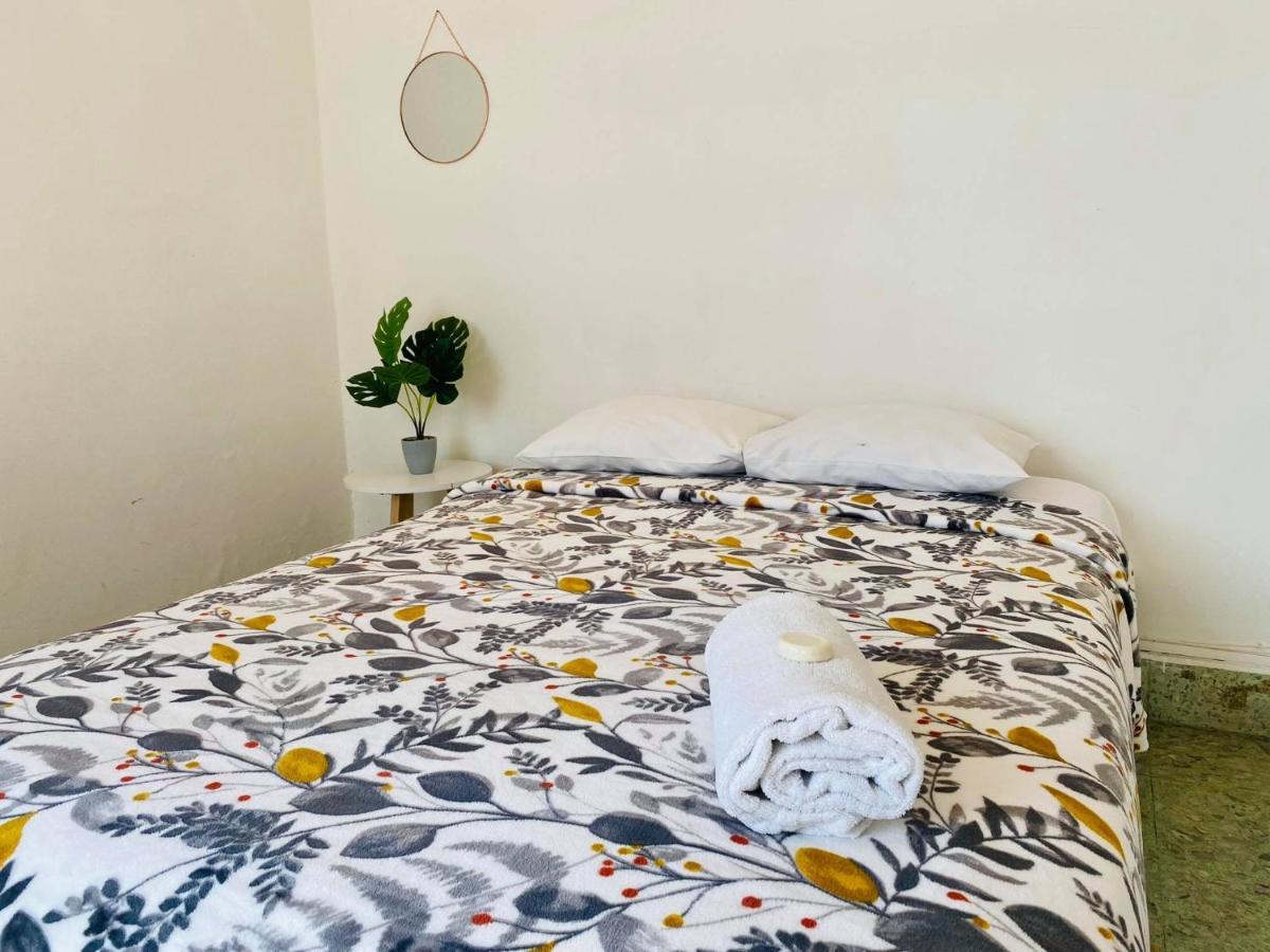 Casa Del Centro Bed & Breakfast Morelia Bagian luar foto